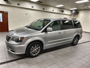 2015 Chrysler Town &amp; Country S